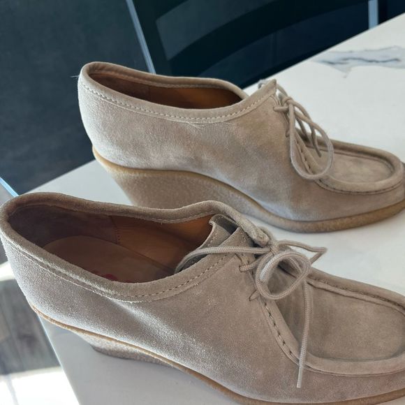 Michael Kors Tan Suede Wedge boots Lace Up Shoe Rubber Sole Size 9 - Picture 8 of 8